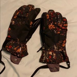 Burton snowboarding gloves